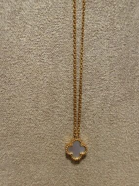 Gold & White Clover Pendant Necklace - Elegant Women's Jewelry